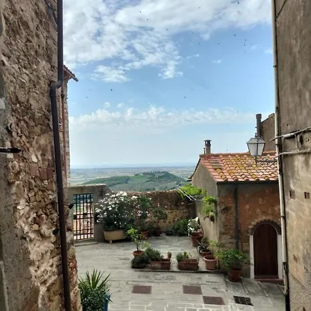 Al Tuffatore Etrusco Campiglia Marittima Exterior photo